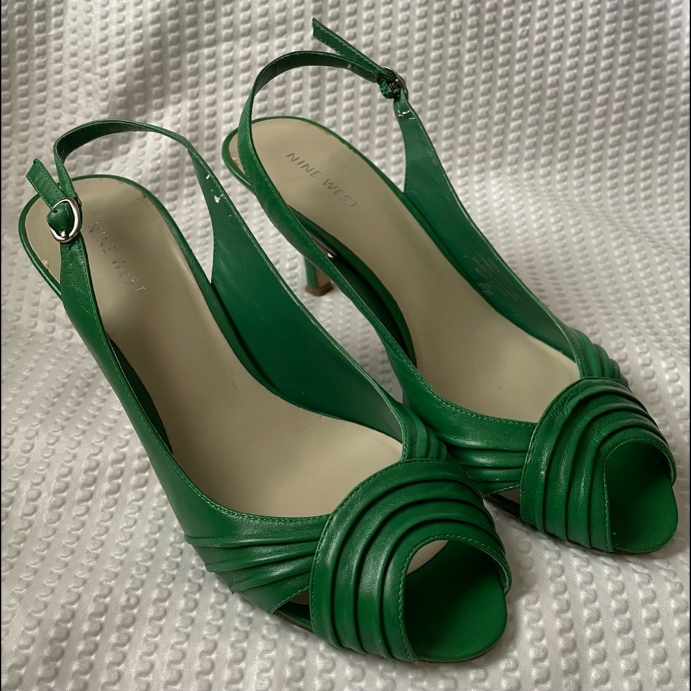 Nine West Falcoin green peep toe sling back sandals